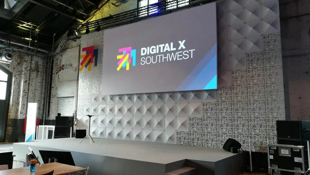 Digital X Bühne